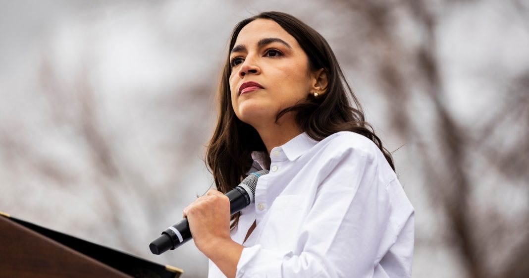 Alexandria Ocasio-Cortez says Schumer and Jeffries are leading the Democrats' shutdown fight