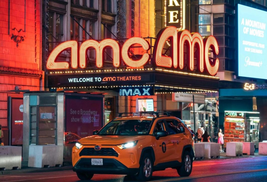 Struggling AMC Theatres Reportedly Seeks $2.5B Refinancing